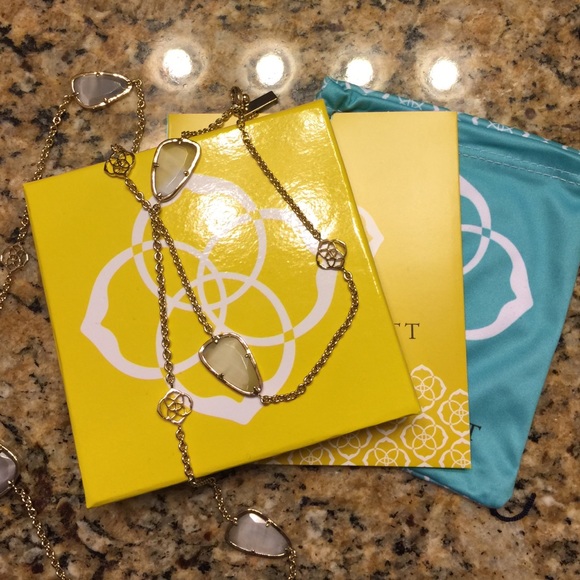 Kendra Scott necklace-price lowered