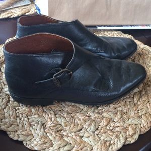 🌿ON HOLD🌿Vintage black ankle boots