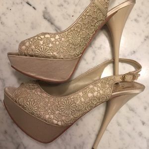 Heels - Bakers peep toe sling back heels gold