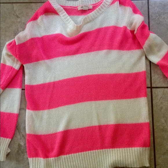 Forever 21 sweater