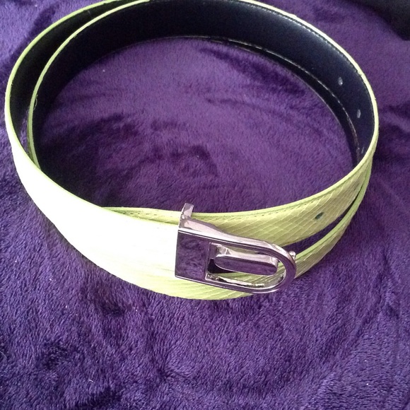 Snakeskin belt - Picture 2 of 3