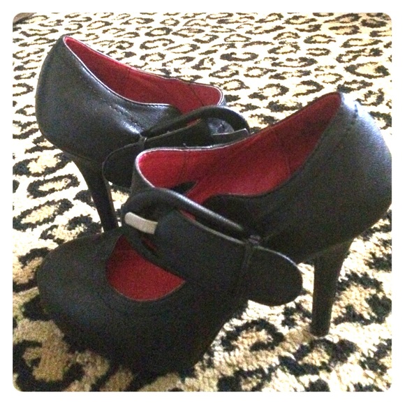 Heels heels heels!