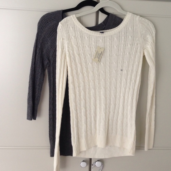 🚫🚫 SOLD 🚫🚫 TWO cable-knit sweaters