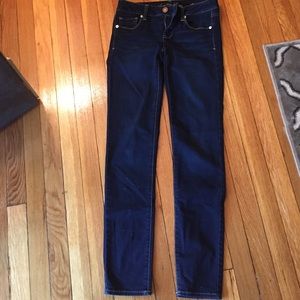 American Eagle Size 4 Skinny Jean