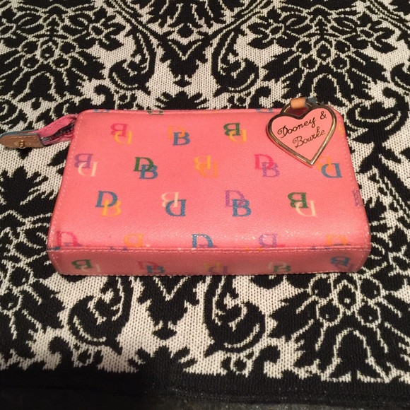 Authentic Dooney & Bourke Accessory Bag