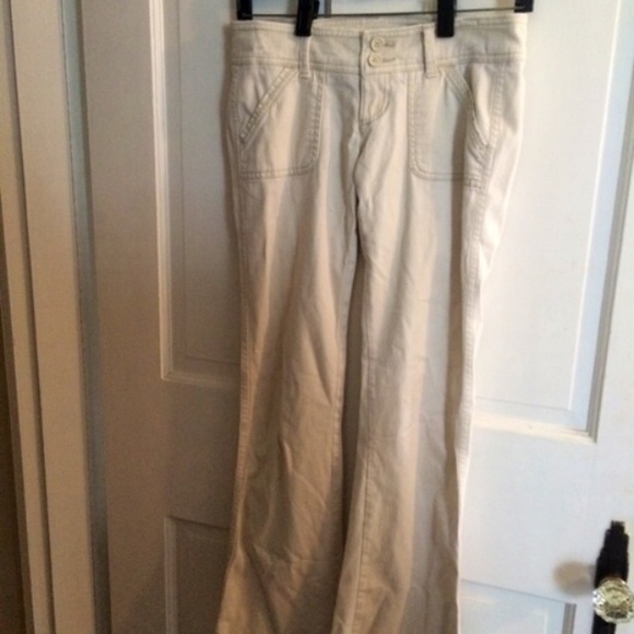 Hollister beige pants