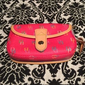 Authentic Dooney & Bourke Wristlet