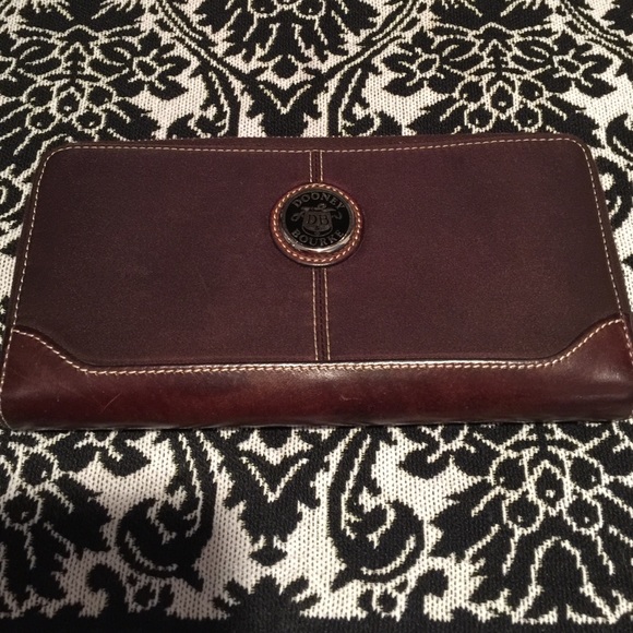 Authentic Dooney & Bourke Canvas Wallet