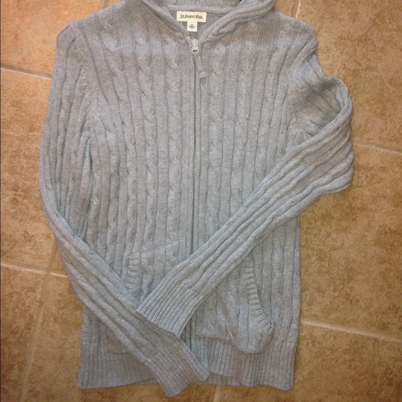 Sweater - Picture 2 of 4