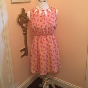 Pink heart pattern dress