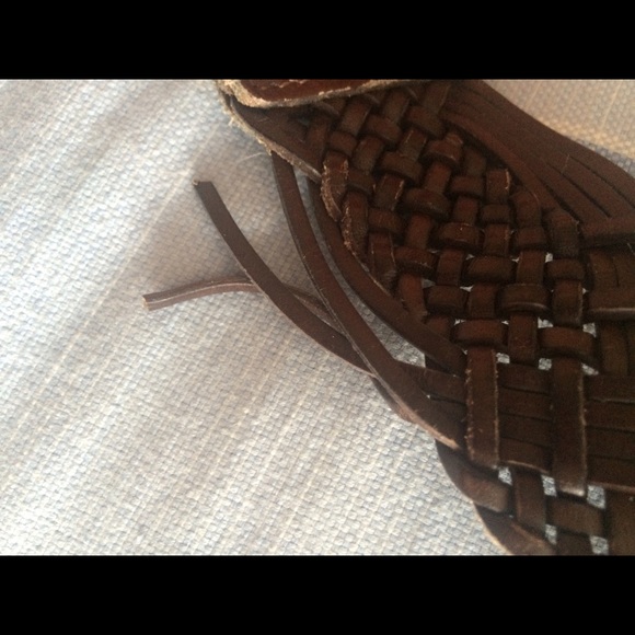 Belt - Picture 2 of 2