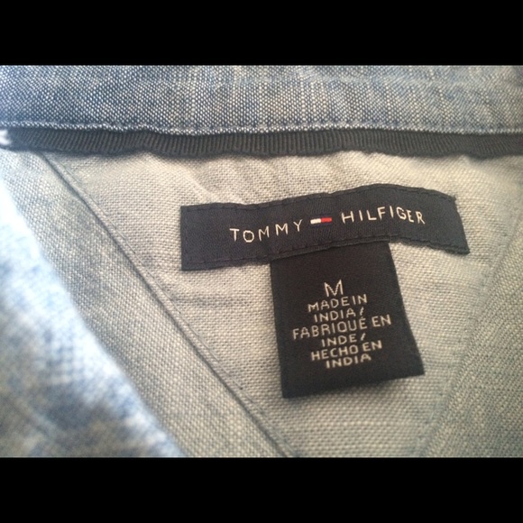 Short sleeve button up