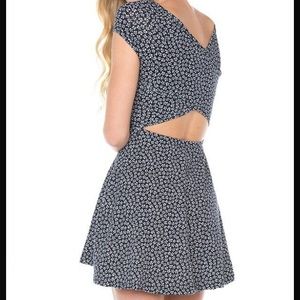 🚫🚫 SOLD 🚫🚫 BRANDY BETHAN DRESS