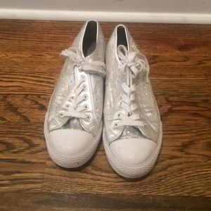 sparkly tennis shoes