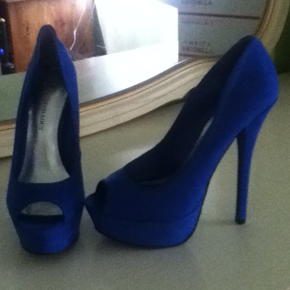 Blue Peep-toe Pump Heels