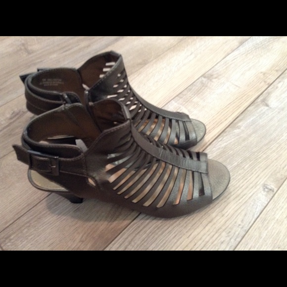 Brand new in box Mia sandals
