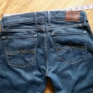 LUCKY BRAND.  CATE BOOT. Inseam " 31 "