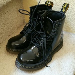 🚫Dr. Martens delaney Toddlers 11c🚫