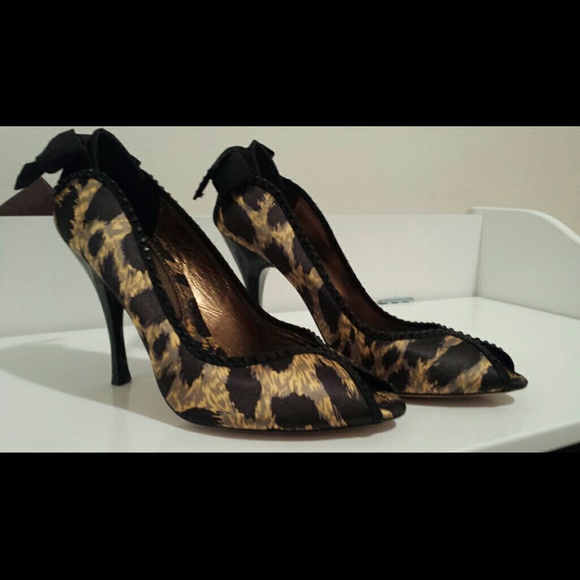 Bourne shoes