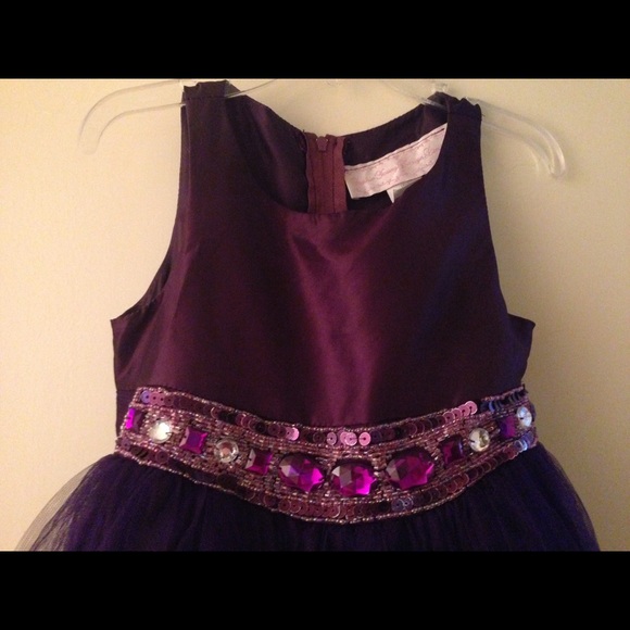 Dress - Picture 4 of 4