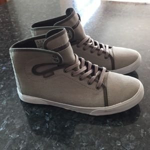 Hi top Vans