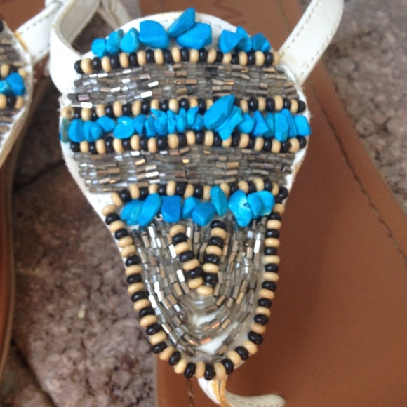 Beautiful MIA summer flats size 6 - Picture 2 of 4