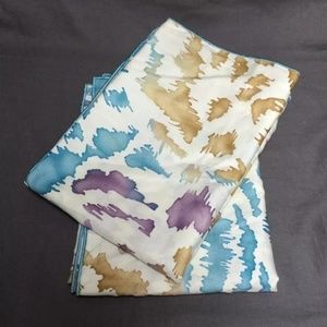 INC standard shams x2 NEW