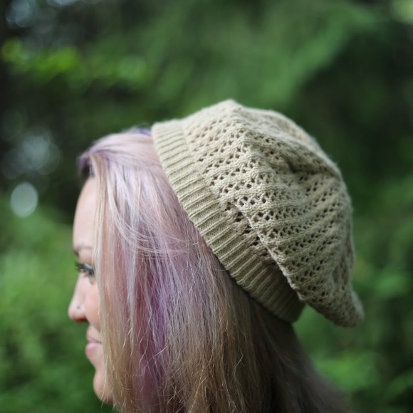 🌿 Knit Beanie Bundle - Picture 4 of 4