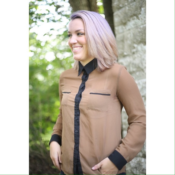 🌿 Nine Sheer Top - Picture 3 of 4