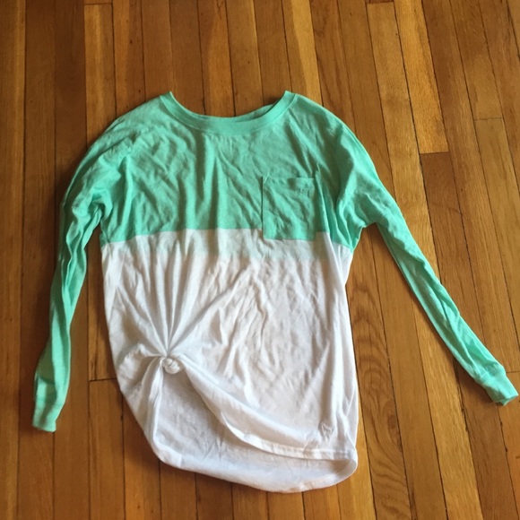 Victoria's Secret boyfriend shirt size small