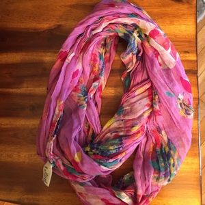 American Eagle spring infinity scarf