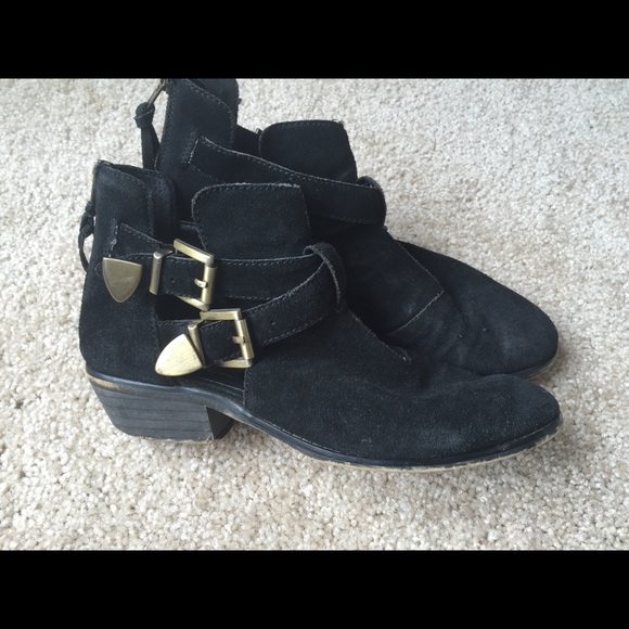 Steve Madden Boots