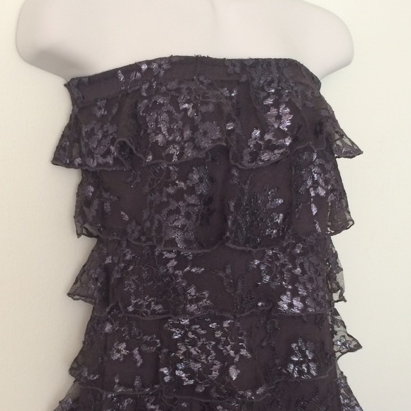🔶 Express Tiered Lace Strapless Cocktail Dress 🔶 - Picture 3 of 4