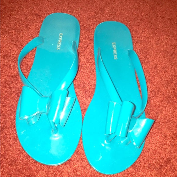 Express Jelly flip-flops!'