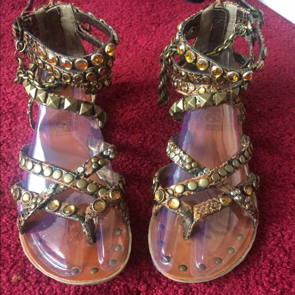 ✨Brown gladiator sandals✨