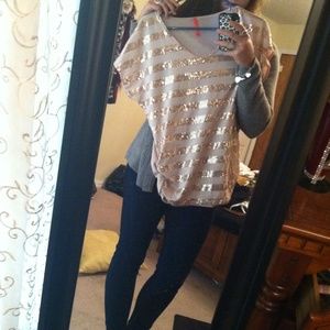 Pretty sparkle top