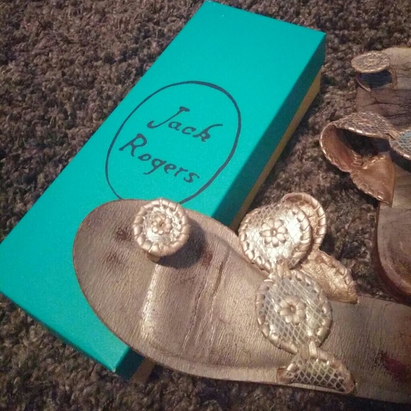 Traded - Jack Rogers Sandals - Picture 2 of 4