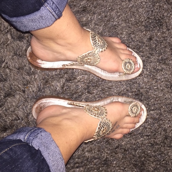 Traded - Jack Rogers Sandals - Picture 4 of 4