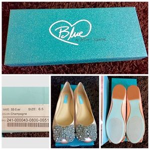 Betsey Johnson flats