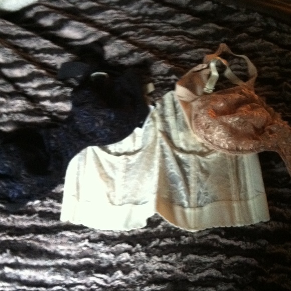 BUNDLE
