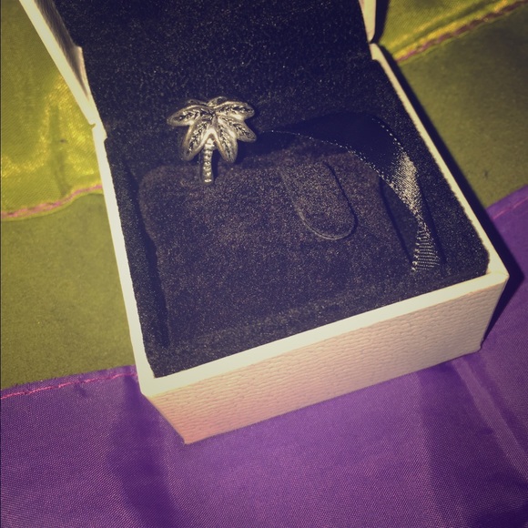 Palm tree charm+ beach chair charm! BUNDLE!!