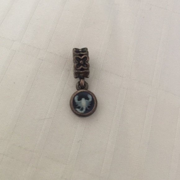 PANDORA Scorpio zodiac charm
