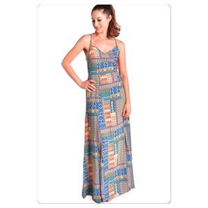Aztec patterned Maxi Dress w/ Slits