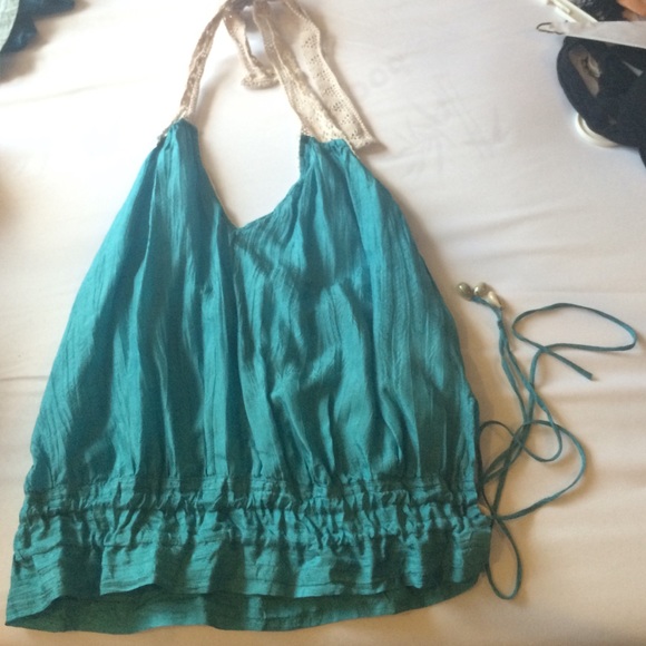 Shirt - Picture 2 of 4