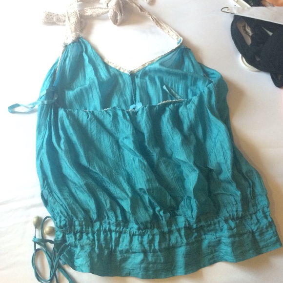 Shirt - Picture 3 of 4