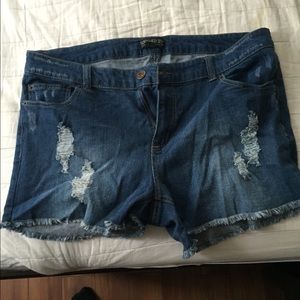 Distressed shorts