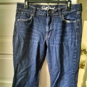 Dark wash old navy jeans