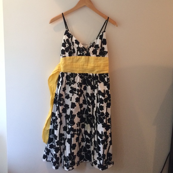 Max Studio black white and yellow print sundress
