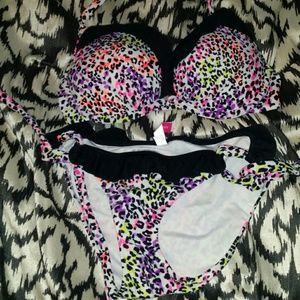 NWOT VS Cheetah Rainbow Bikini