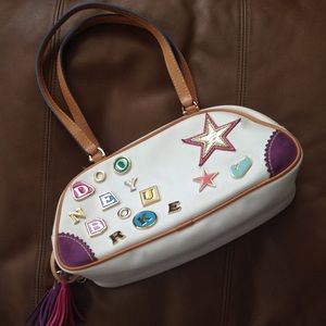 Dooney & Bourke